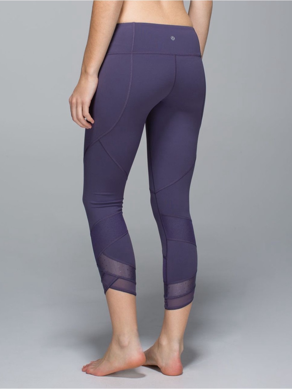 Lululemon Emerge Renewed Crop - Nightfall